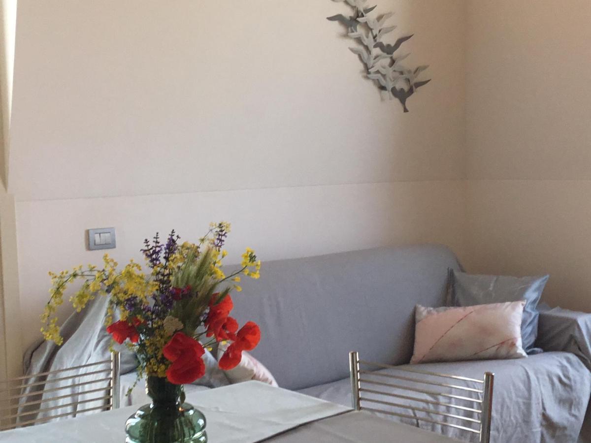 Sweet Sea View Apartment Савона Екстериор снимка