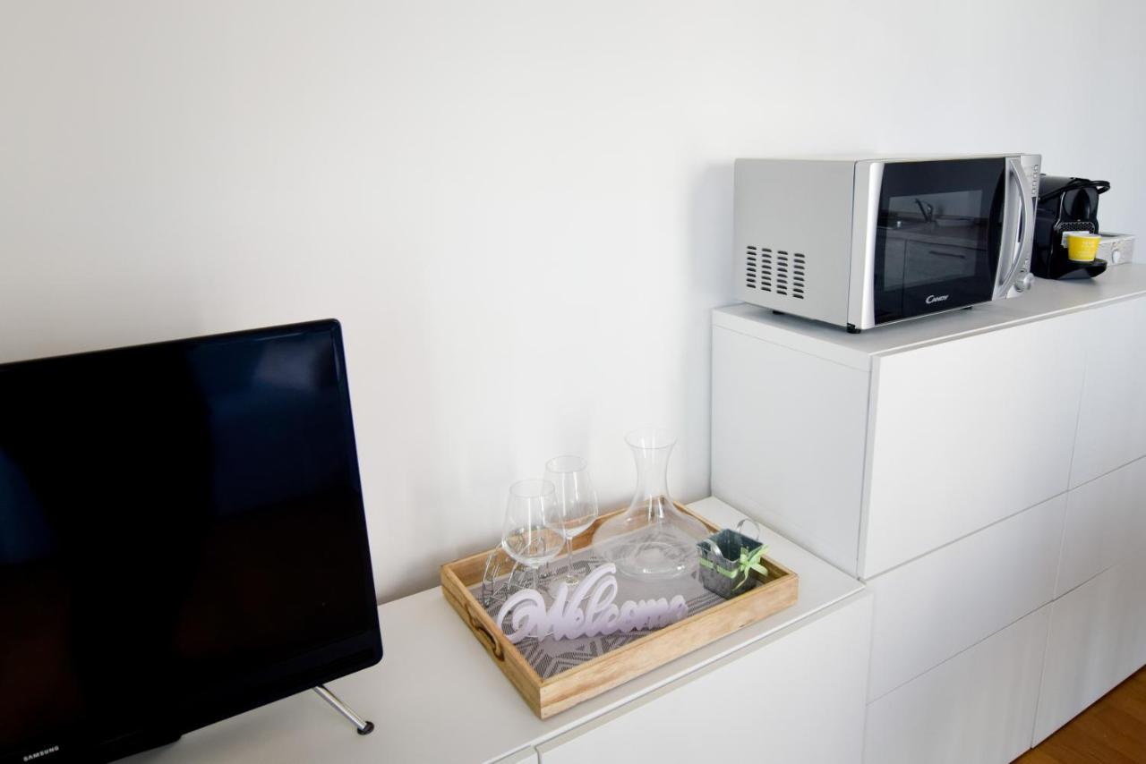 Sweet Sea View Apartment Савона Екстериор снимка
