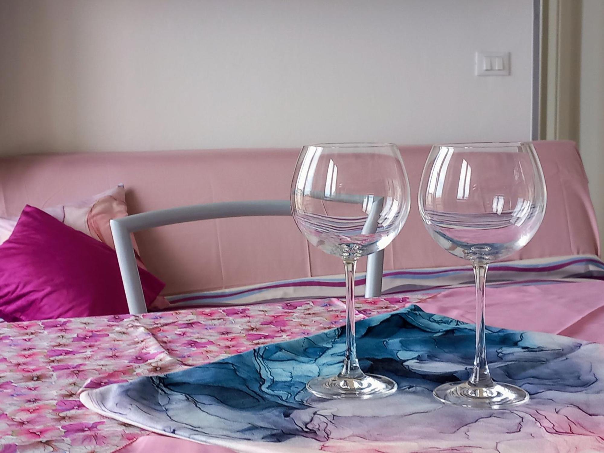 Sweet Sea View Apartment Савона Екстериор снимка